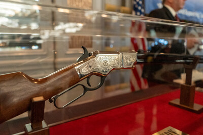 The one-of-a-kind New Original Henry Silver Deluxe Engraved rifle and a hand-built tabletop display signed by Tom Homan will be auctioned off online to raise funds for The Border Patrol Foundation. (Henry Repeating Arms)