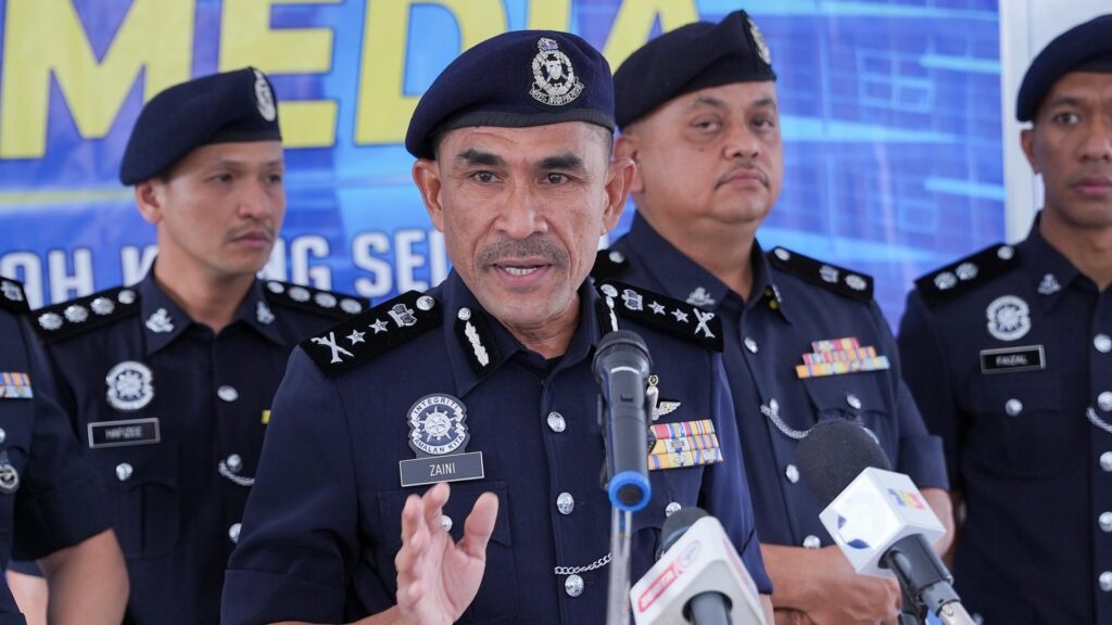 Lemas beg plastik