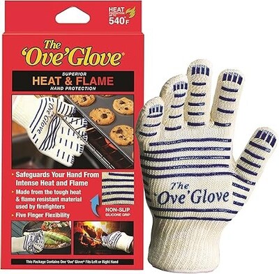 The ‘Ove’ Glove is crafted from the same high-performance material trusted by firefighters, ensuring protection up to 540 degrees.