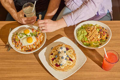 Stacked Pancake & Breakfast House launches first-ever National “Stacked Day”. (CNW Group/Stacked Pancake & Breakfast House)
