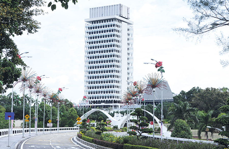 PARLIMEN Mzukri