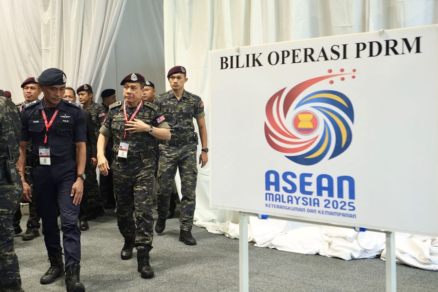 KETUAPOLISNEGARA_HADIR_RAPTAIDELEGASI_SIDANGKEMUNCAKASEAN-7