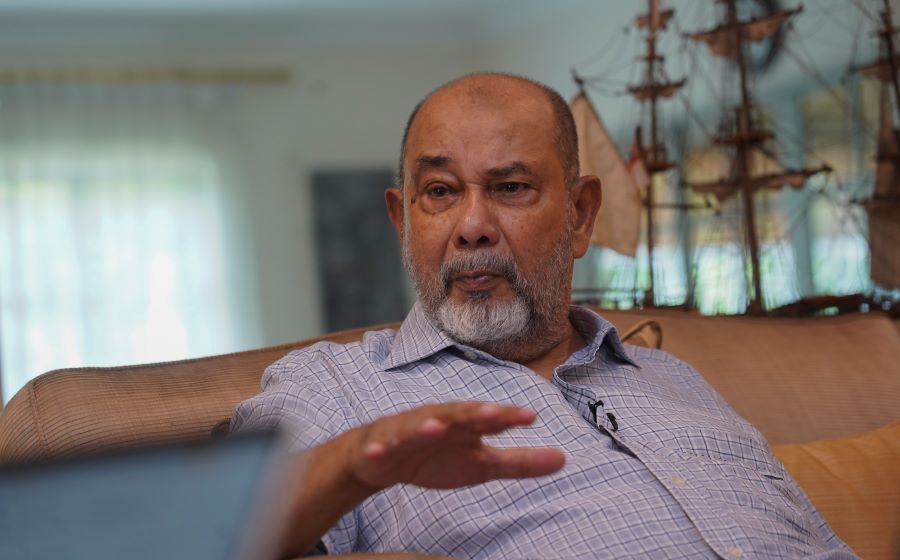 UTU_SYED-HAMID-ALBAR008-1