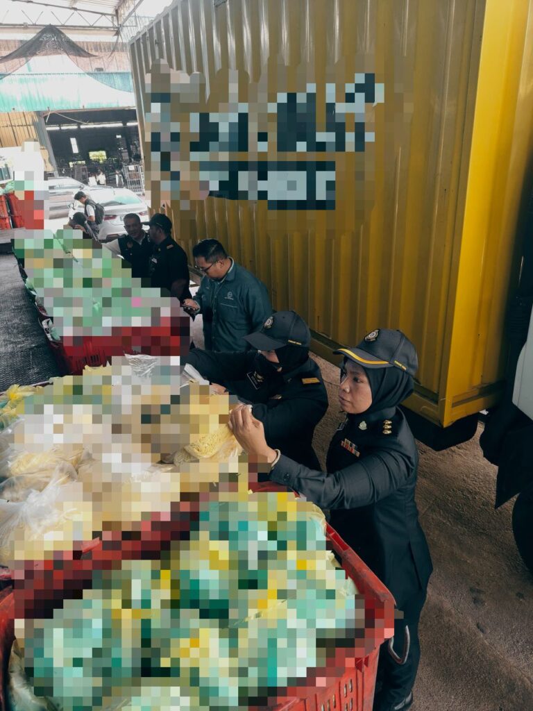 WhatsApp-Image-2025-10-20-at-11435-PM-768×1024-1