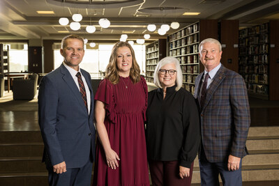 (l to r) Dr. Keith Harris, Lindsey Harris, Tracie Shannon and FHU President David R. Shannon. (l to r) Dr. Keith Harris, Lindsey Harris, Tracie Shannon and FHU President David R. Shannon.