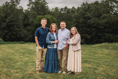 Harris family (l to r) Kade, Lindsey, Keith and Zoe. Harris family (l to r) Kade, Lindsey, Keith and Zoe.