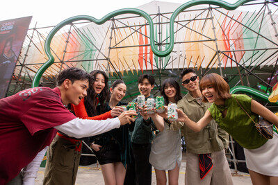 Guests cheering with Carlsberg to welcome the coming of The Year of the Horse. Guests cheering with Carlsberg to welcome the coming of The Year of the Horse.